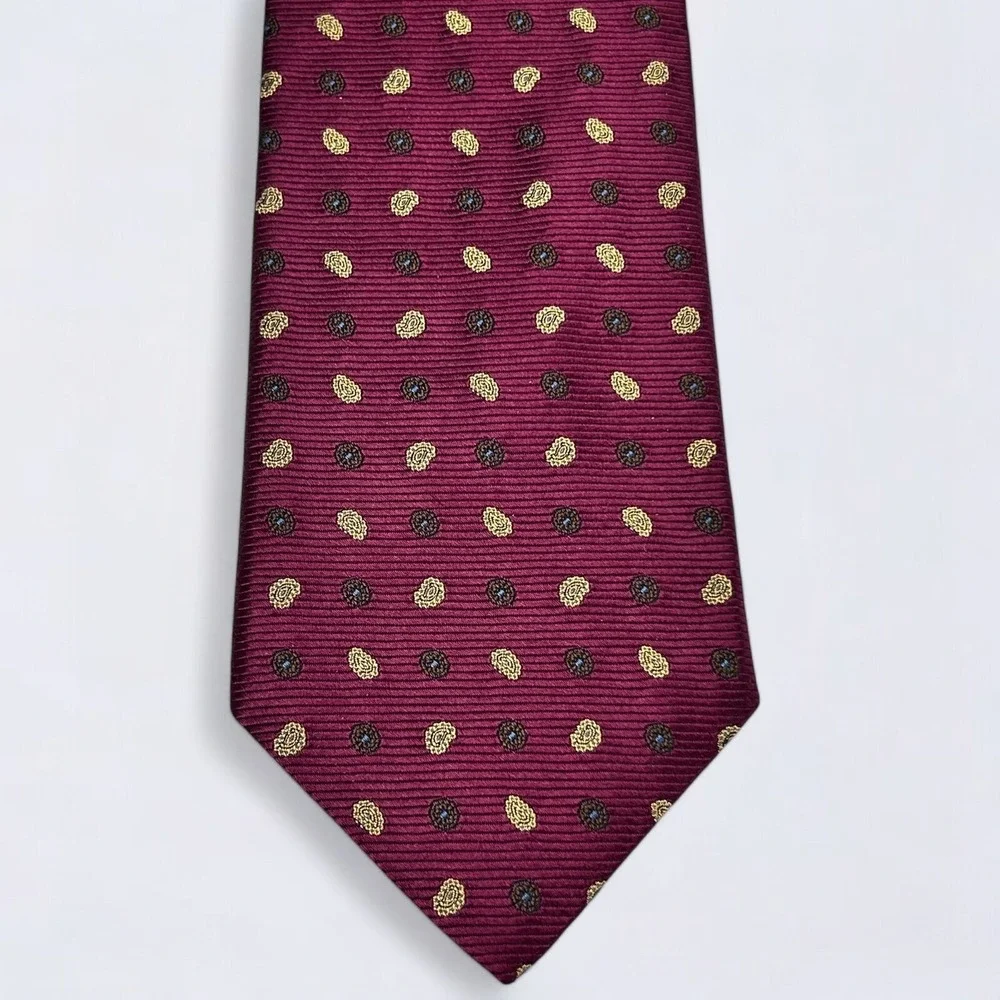 Brooks Brothers Necktie Adult Burgundy Silk Medallion Paisley Made In USA